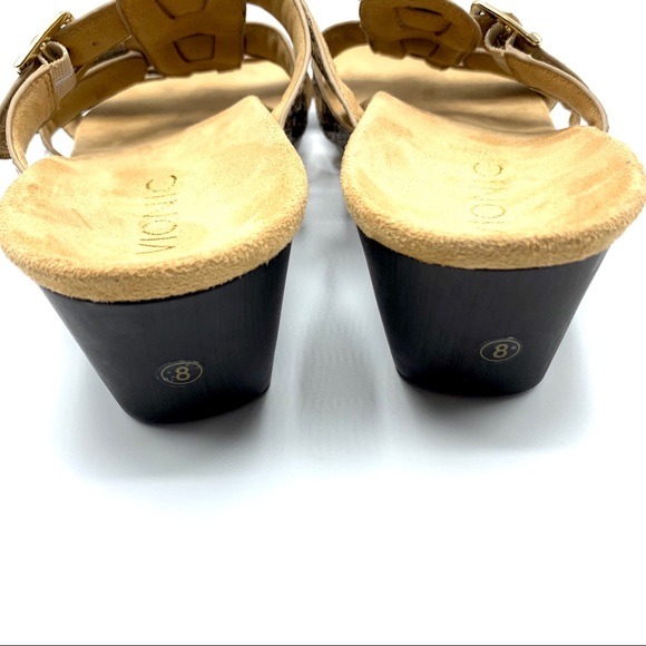Vionic Orthotic Wedge Sandals Snake Embossed - Picture 8 of 9